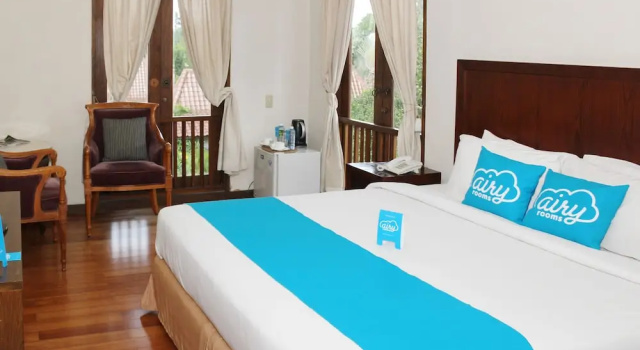 Airy Premier Sleman Raya Merapi Golf Cangkringan Yogyakarta, Boek Hotel Yogyakarta Hotels met een Zwembad, Zwembad