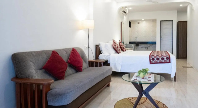 SHANU\S SEASIDE INN - A Family-Run Guesthouse just 100 metres from Candolim Beach, Забронировать Отель Недорогие отели Кандолим, рядом с Пляж Кандолим, недорогие