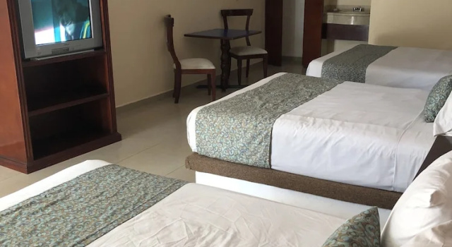 Номер Standard Hotel Confort Plaza