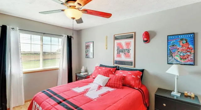 4 Mi to Memorial Stadium: Family Escape in Lincoln, Réserver Appartement Lincoln 
