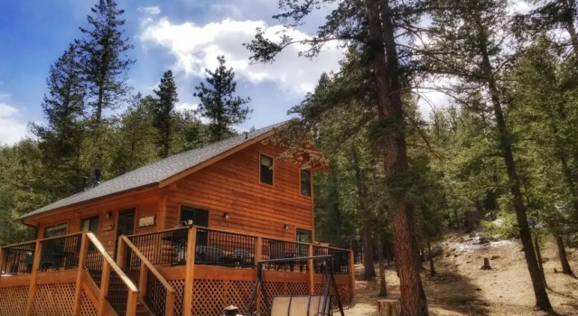The Inn on Fall River & Fall River Cabins, Забронировать Отель Эстес-Парк Rocky Mountain National Park