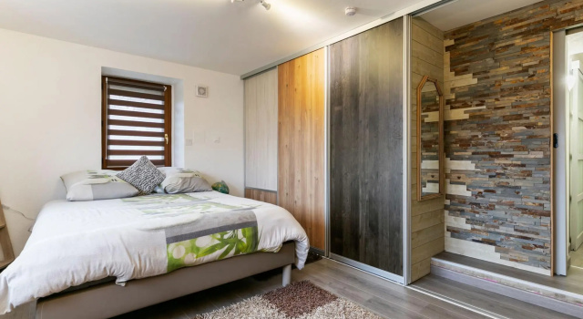 Majestic Holiday Home in Neubois with Private Pool