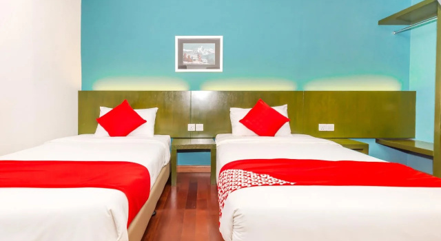 OYO 663 Trevor Hotel