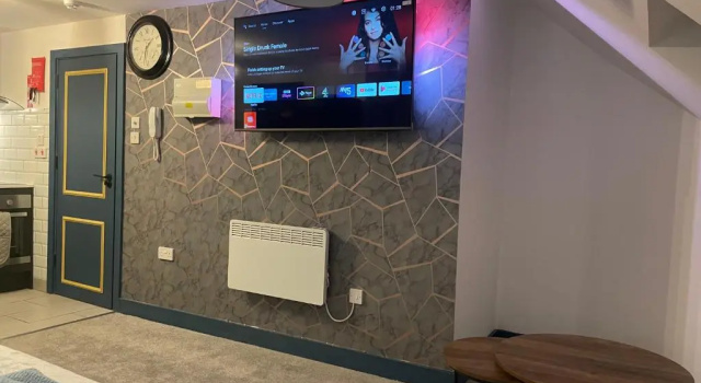 Lovely studio apartment located in Birmingham, Забронировать Апартаменты/квартира Бирмингем Уэст-Мидлендс