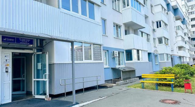 Kvartirnoe byuro IziRent (EasyRent) na ul. Kudasheva, d. 108, Забронировать Отель Тольятти Ставропольский район, рядом с Парк Хаус