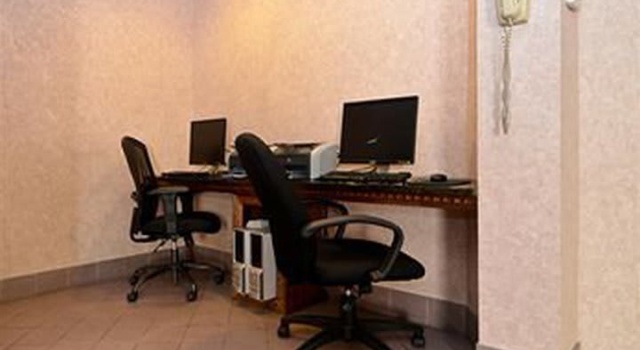 Четырёхместный номер Standard Best Western Philadelphia South - West Deptford Inn