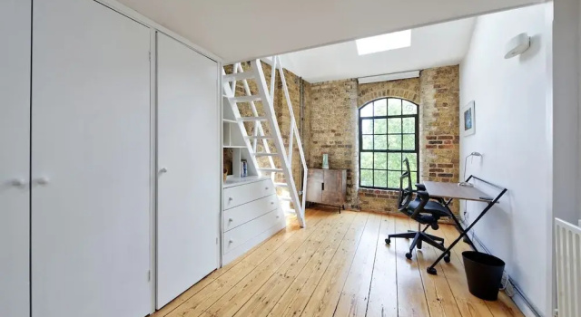 Апартаменты Spacious 1 Bed 1 Bath Southwark