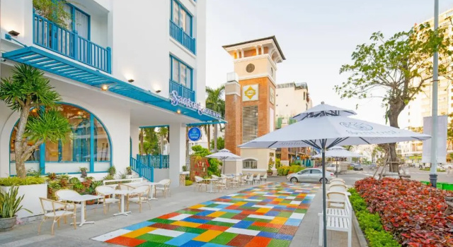 Кровать в общем номере Santori Hotel And Spa
