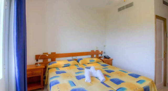 Hostal Lago Playa Ii, Забронировать Отель Illes Balears Форментера