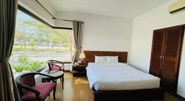 Номер Superior с балконом и с видом на сад Dat Lanh Beach Resort