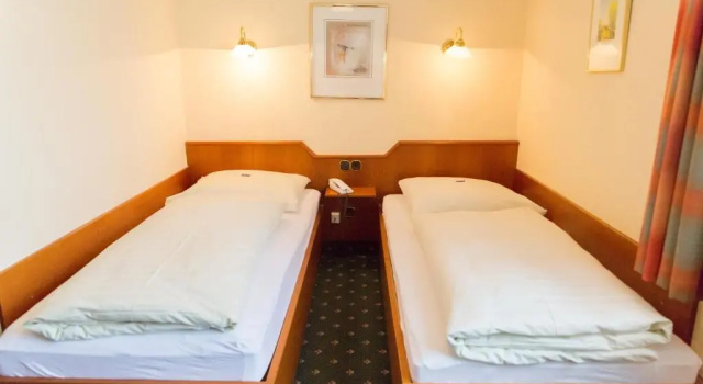 Standart çift kişilik oda Hotel Cosima