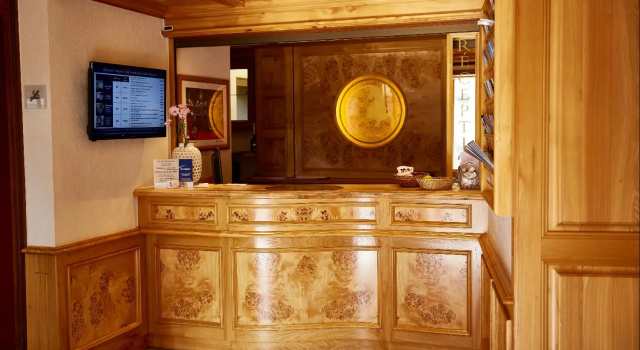 Best Western Plus Au cheval Blanc à Mulhouse, Забронировать Отель Отели Haut-Rhin 4 звезды, 4*