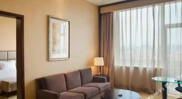 Клубный люкс Holiday Inn Mudanjiang by IHG
