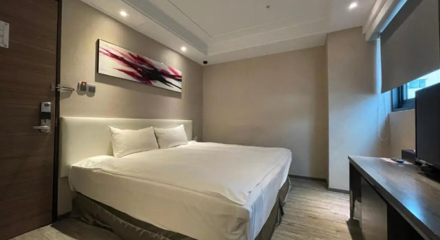 Двухместный номер Standard Royal Fine Hotel