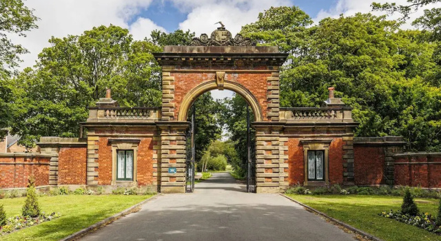 Lytham Hall Gate House, Varaa Lomakoti Lancashire hotellit, joissa on pysäköinti, Pysäköinti