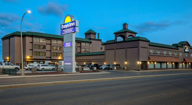 Days Inn by Wyndham Calgary South, Забронировать Отель Отели Белтлайн всего с бассейном, Бассейн