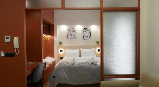 Plane Tree Luxury Suites, Забронировать Отель Ioannina Town Centre Янина