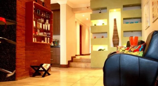 Belle Done Boutique Hotel & Spa, Забронировать Курортный отель Отели Эмалахлени с парковкой, Парковка