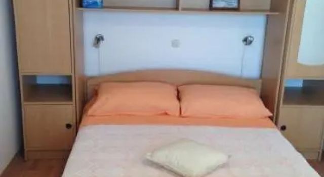 Apartments Sevo, Забронировать Апартаменты/квартира Отели Ciovo Island с парковкой, Парковка
