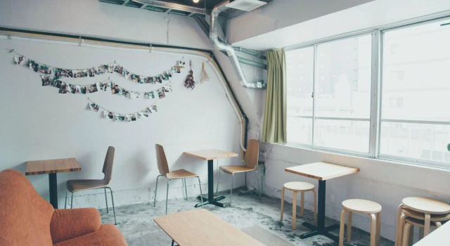 IRORI Nihonbashi Hostel and Kitchen, Забронировать Хостел Хостелы Токио, рядом с Mitsukoshi Nihonbashi Main Store, Хостел