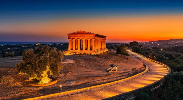 Апартаменты Deluxe La Scala di Atena