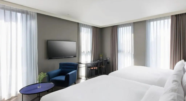 Люкс с видом на город Park Marine Hotel