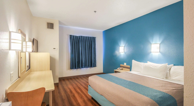 Двухместный номер Standard Motel 6 New Braunfels