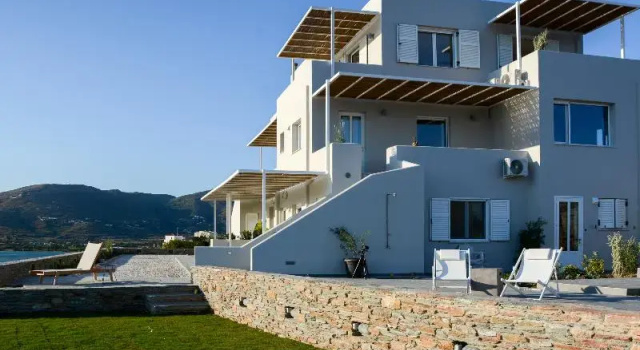 Pharos Apartments
