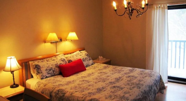 Alpengruss Motel, Забронировать Мотель Лак-Меч Квебек