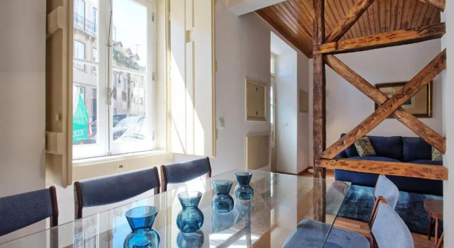 Апартаменты Цокольный этаж с 3 комнатами Portas do Teatro Apartments