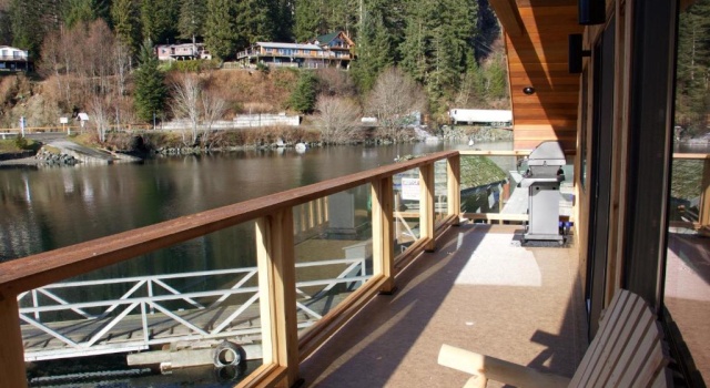 Люкс с видом на сад Brown's Bay Resort
