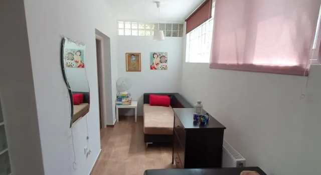 Вилла Apartment in Loutra Elenis With Garden