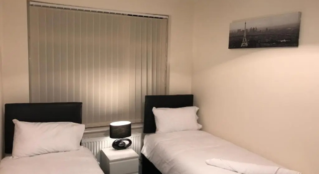 Апартаменты Standard Victoria Parade Apartment