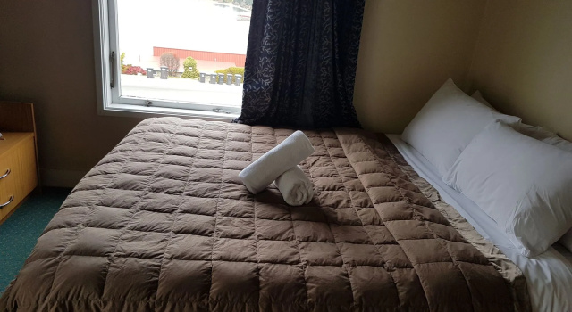 Lakeview Colonial Motel, Забронировать Мотель Отели Отаго с парковкой, Парковка