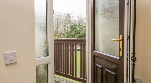 Whitbarrow Holiday Village, Book Hotel Cumbria hoteller med parkering, Parkering