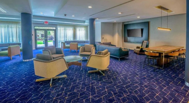 Двухместный люкс с 2 комнатами Courtyard by Marriott Wilkes-Barre Arena