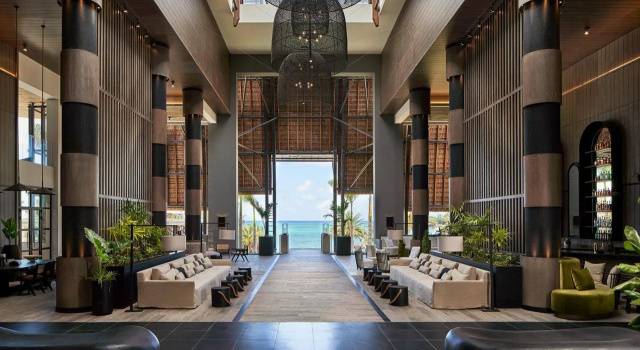 LUX* Grand Baie, Забронировать Курортный отель Гран-Бэ Северное побережье Маврикия, рядом с Супермаркет Super U