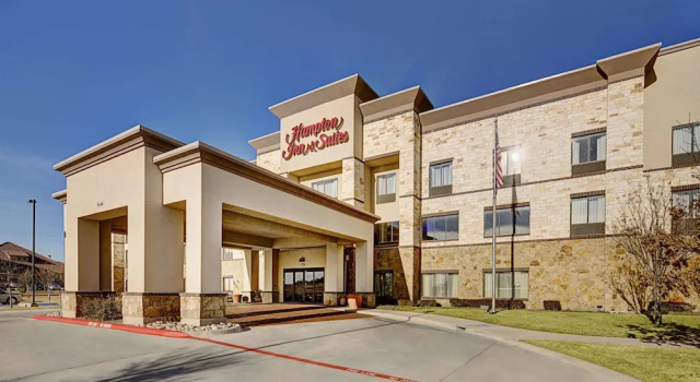 Hampton Inn & Suites Mansfield