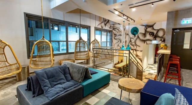 Domus Metro Hotel