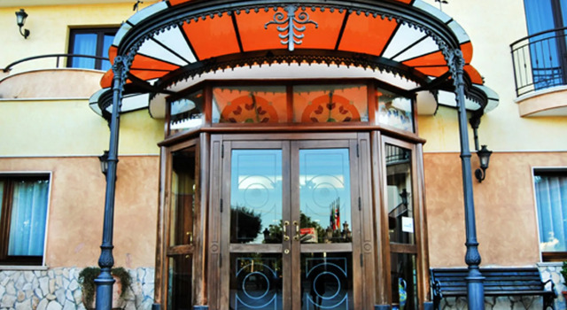 Hotel La Fayette Giugliano Licola, Забронировать Отель Ликола Кампания