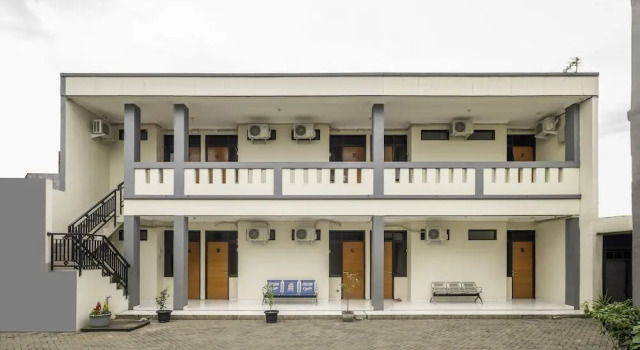 OYO 2418 Sutanto Guest House, Rezervovat Penzión West Java penziony, Penzión