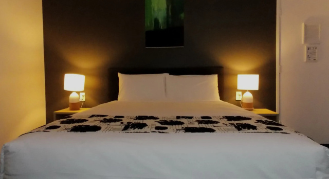 Parnell Pines Hotel, Забронировать Мини-отель Отели региона Окленда с парковкой, Парковка