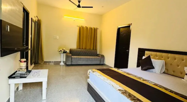 Номер Standard Hotel Opera Mahipalpur- Delhi Airport