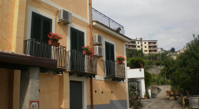 Casa Fasano Amalfi Coast, Забронировать Отель Отели Виетри с парковкой, Парковка