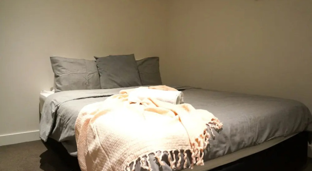 Level 39 Fulton Lane Apartment, Book Lejlighed Kew 