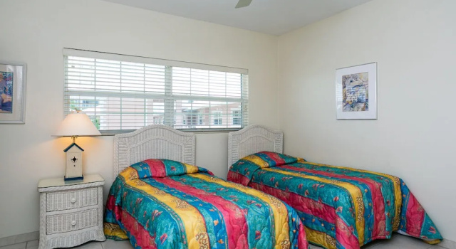 The Colonial Club, Oceanfront Condos