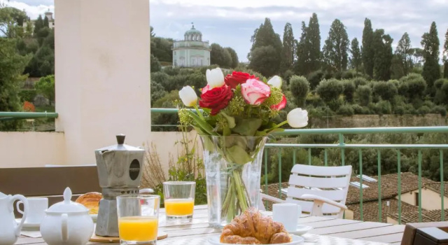 Boboli Garden Apartment with Terrace, Забронировать Апартаменты/квартира Палаццо Питти Флоренция, рядом с Площадь Кафедрального собора