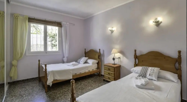 Villa - 3 Bedrooms with Pool and WiFi - 107478