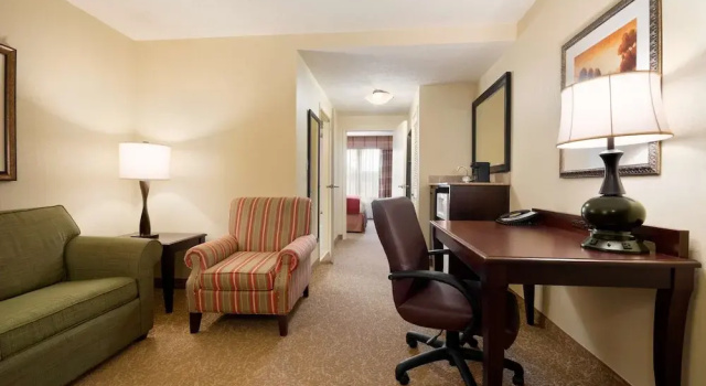 Двухместный номер Standard Country Inn & Suites by Radisson, Norcross, GA