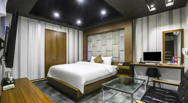 Hotel TJ